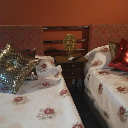 Demeter Rose Stonehouse Pansion Homestay szállás *
